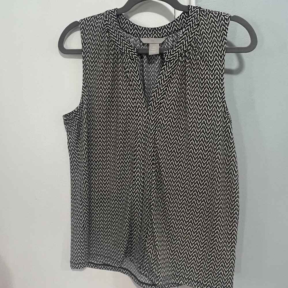 H&M Sleeveless Blouse